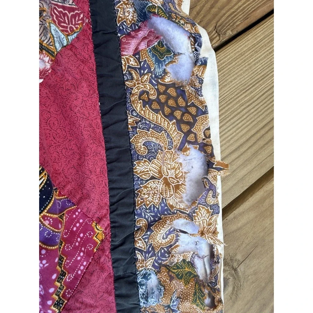 Vintage Handmade Quilt Geometric Triangles Cottagecore 93x80⁠ Queen Size